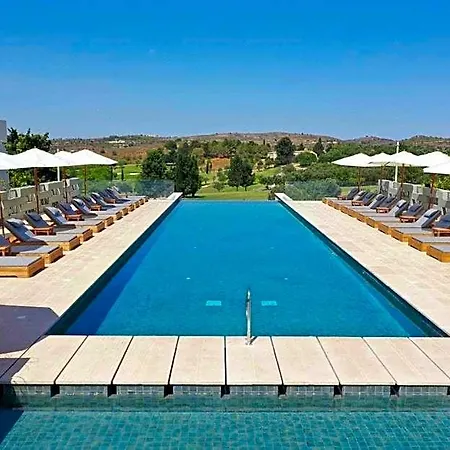 Minthis 5* Episkopi (Limassol)